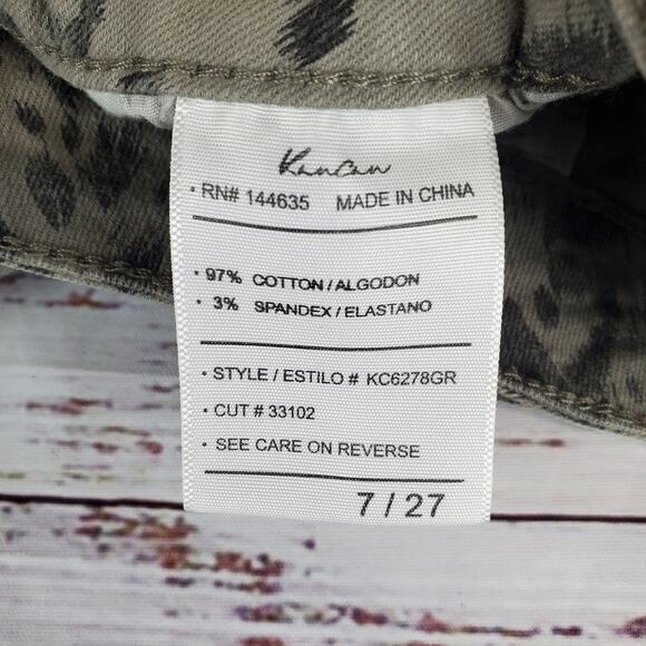 Kancan High Rise Crop Skinny Jeans Leopard Army Green Fringe Hem Size 27 NWT - Picture 11 of 15